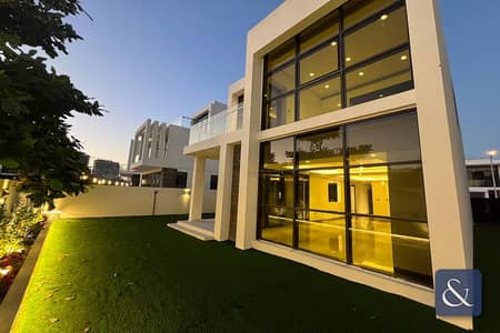 5 Bedroom Villa for Rent in DAMAC Hills, Dubai - 5 Bed | Pool Backing | Available 1st May