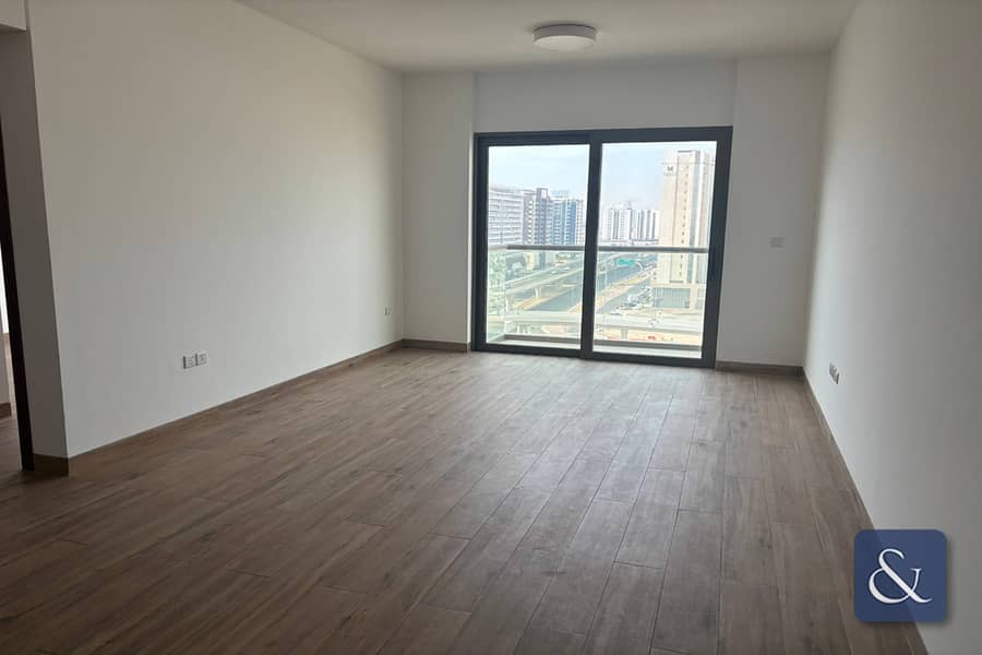 1 Bed Smart Home | Balcony | Available Now!
