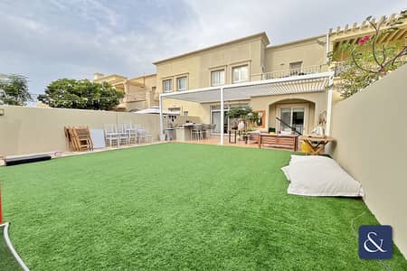 3 Bedroom Villa for Sale in The Springs, Dubai - Upgraded | En Suite Maids Room | VOT | Type 3M