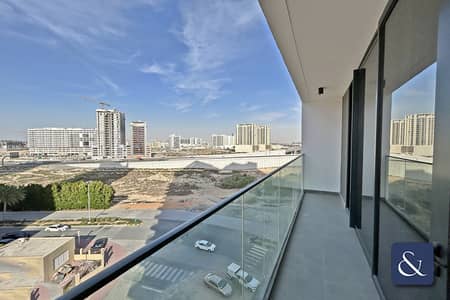 شقة 1 غرفة نوم للايجار في قرية جميرا الدائرية، دبي - شقة في كاتش ريزيدنس،الضاحية 12،قرية جميرا الدائرية 1 غرفة 75000 درهم - 8874004