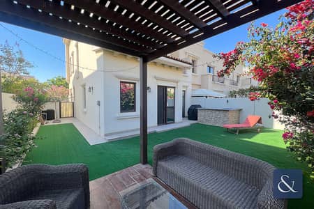 4 Bedroom Villa for Rent in Reem, Dubai - 4 Bedrooms + Maids | Type 1E | Single Row