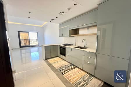 1 Bedroom Flat for Rent in Dubai Sports City, Dubai - 1 Bedroom Apt l Large Balcony l Great View