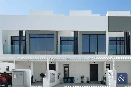 4 Bedroom Villa for Sale in Jumeirah Golf Estates, Dubai - 4 Bed | Great Location | Direct Golf View