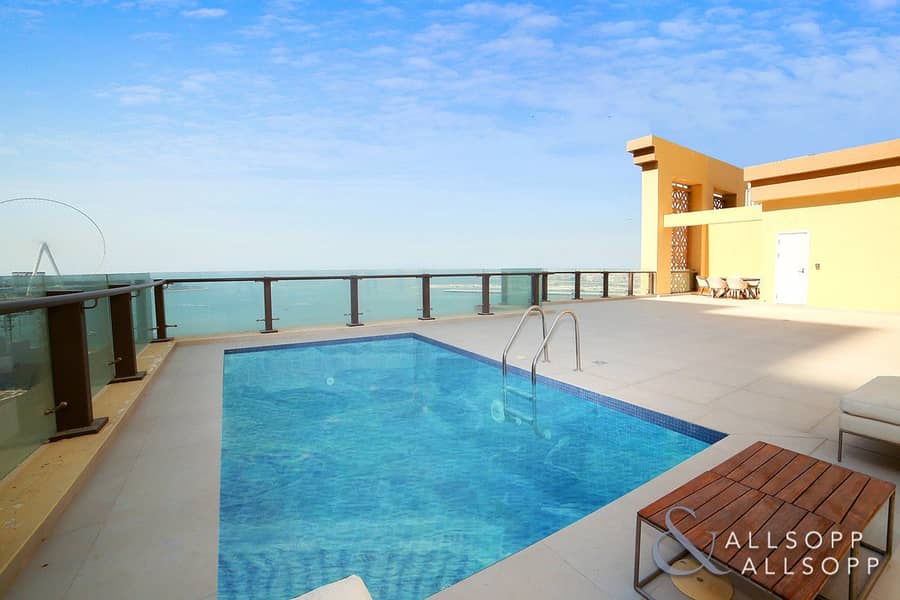 Upgraded | Penthouse | Sea View | 5 Beds