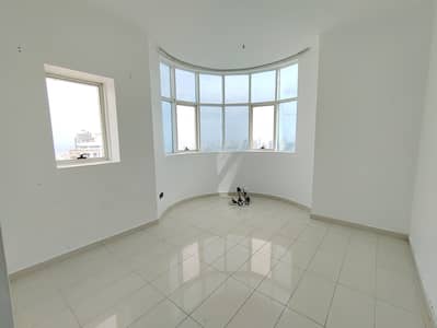 1 Bedroom Flat for Rent in Al Majaz, Sharjah - Sea view 1bhk apartment with free parking free gym pool one month extra free time available for rent just in 40k