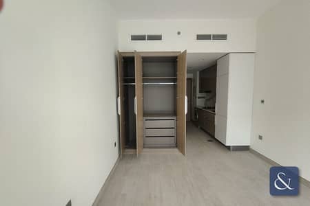 Studio for Sale in Meydan City, Dubai - Studio | Kitchen Appliances | Available Now