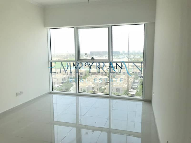 GOLF COURSE VIEW|WITH KITCH APPLIANCES| WELL MAINTAINED| ONE BR WITH BALCONY|