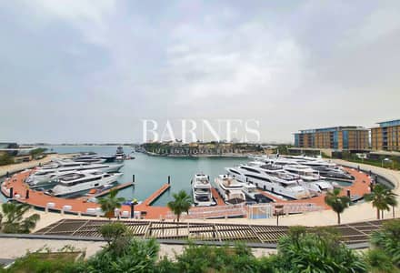 3 Bedroom Apartment for Sale in Jumeirah, Dubai - Investor Deal | Marina View | Luxury Living