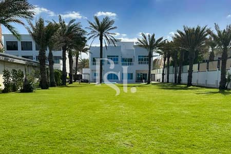 فیلا 4 غرف نوم للبيع في قرية مارينا‬، أبوظبي - 4BRM-Villa-Marina-Village-Royal-Marina-Villas-Corniche-Abu-Dhabi-UAE (2). jpg