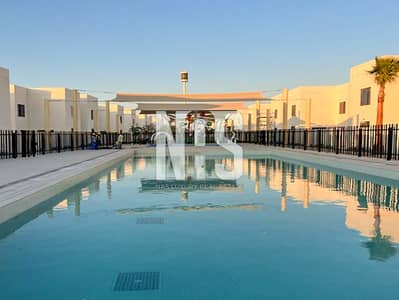 3 Bedroom Townhouse for Rent in Yas Island, Abu Dhabi - Discover Luxury Living | 3 Bedrooms Townhouse with Maid's Room | Your Dream Home Awaits!
