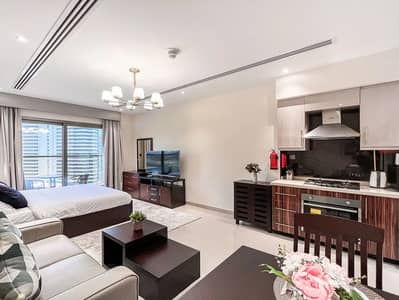 Studio for Sale in Downtown Dubai, Dubai - Partial Canal and Burj view | Furnished | VOT