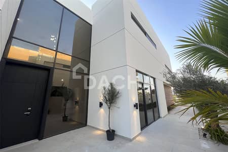 4 Bedroom Villa for Sale in DAMAC Hills, Dubai - RARE Custom Homes | Fully Furnished | Golf Course