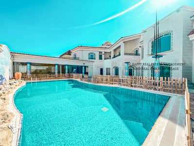 VIP Villa | 6 Master Bedrooms | Very large Areas | Private pool