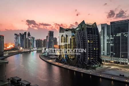3 Bedroom Apartment for Sale in Business Bay, Dubai - Canal View | High Floor | DaVinci by Pagani