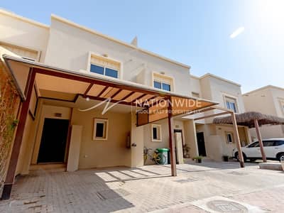 5 Bedroom Villa for Sale in Al Reef, Abu Dhabi - The Ultimate Home w/ Private Pool and Rental Back