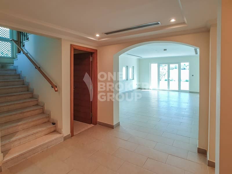 3BR Villa|Regional Large Jumeirah Park |