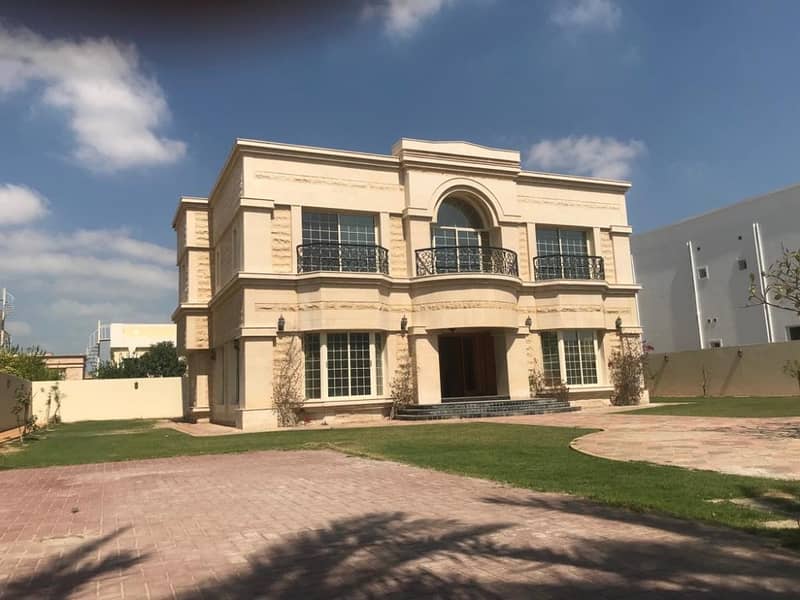 Spacious 5 BR independent villa with pvt garden in Al Barsha 2