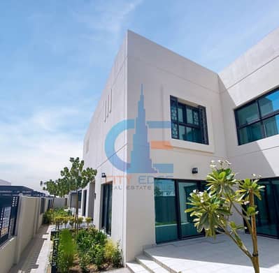 5 Bedroom Villa for Sale in Al Rahmaniya, Sharjah - 5cc0f272-42fd-4b71-b4b7-427fe162b0a6. jpeg