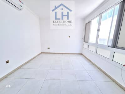 Studio for Rent in Al Karamah, Abu Dhabi - 1000121567. jpg