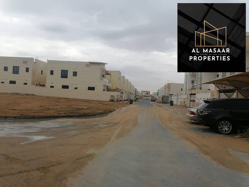 For sale land in Ajman Al Mowaihat 2 residential investment permit ground villas and first area of 3200 feet excellent location and excellent price