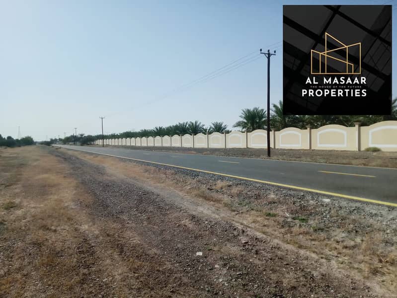Freehold for life in Manama, Basin 9, area of ​​5829 feet, next to the mosque, all services, and the public road, at a very reasonable price for every