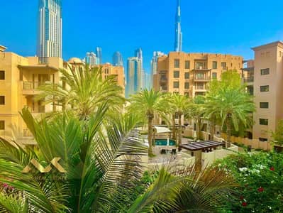 1 Bedroom Flat for Sale in Downtown Dubai, Dubai - BURJ AND POOL VIEW | BRIGHT AND SPACIOUS