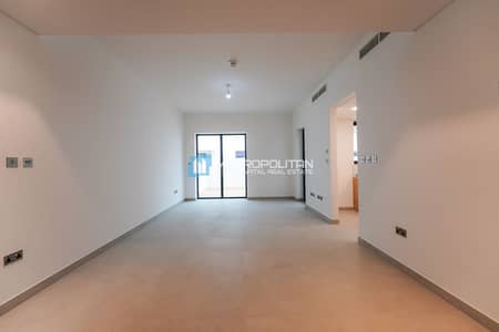 3 Bedroom Townhouse for Sale in Yas Island, Abu Dhabi - Single Row | Corner Unit | Sophisticated 3BR TH