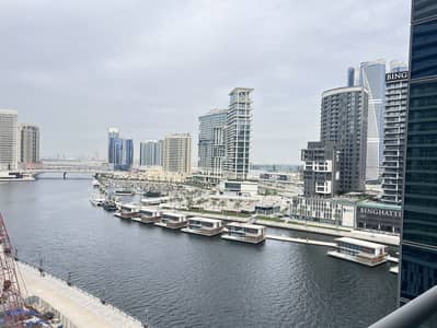 شقة 1 غرفة نوم للايجار في الخليج التجاري، دبي - شقة في جاي ون برج A،جاي ون،الخليج التجاري 1 غرفة 125000 درهم - 8885194