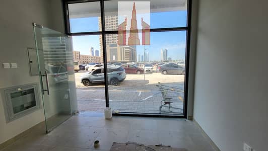 Shop for Rent in Al Khan, Sharjah - 5CfT1OgqsD4shcnfGE8J8OaX6PJiKsB6IKqy77EI