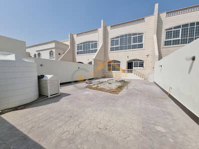 فیلا 5 غرف نوم للايجار في مدينة محمد بن زايد، أبوظبي - 20220913_103346. jpg