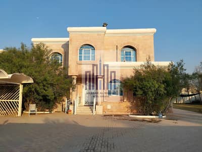 Luxurious Spacious 5BR Villa in Al Noaf