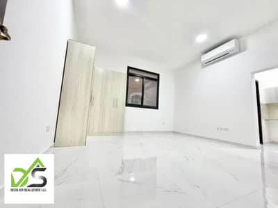 Studio for Rent in Madinat Al Riyadh, Abu Dhabi - nPSdwUIJNwVwnlKw9gliOVoz1N9ijnrm5OTiW60g