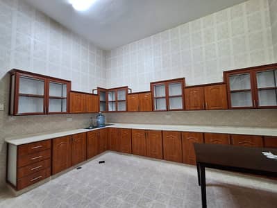 شقة 3 غرف نوم للايجار في الشوامخ، أبوظبي - WhatsApp Image 2024-04-21 at 21.28. 22 (5). jpeg