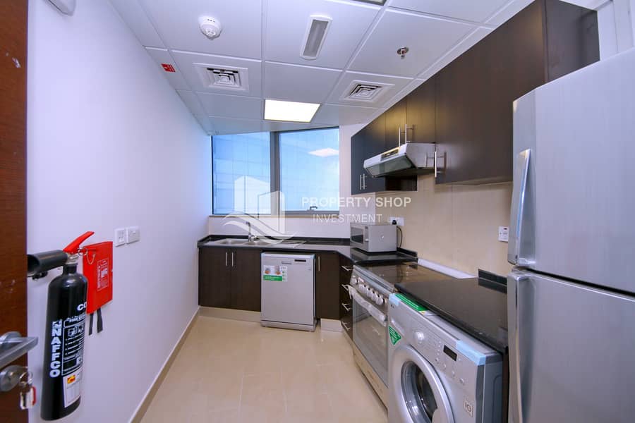 6 2-bedroom-apartment-al-reem-island-shams-abu-dhabi-sea-view-tower-kitchen. JPG