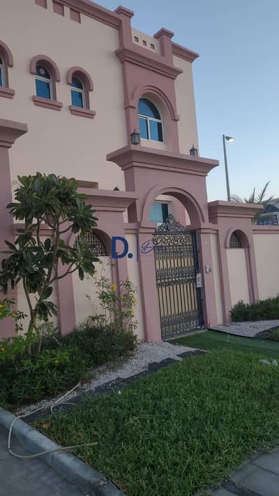 5 Bedroom Villa for Rent in Khalifa City, Abu Dhabi - Villa 5 BR + Maid room in a Prime Location  Khalifa City near Masdar