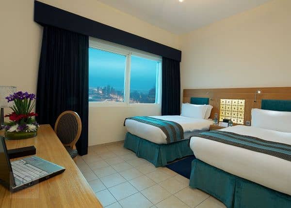 5 Tamani_Marina_Hotel_and_Hotel_Apartments-Dubai-Doppelzimmer_Standard-2-392528. jpg