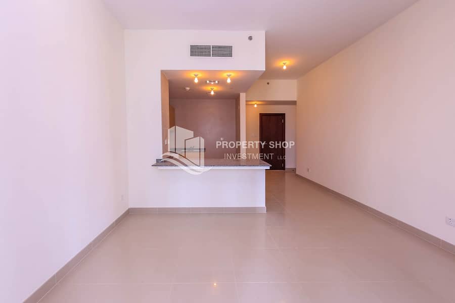 6 2-bedroom-apartment-abu-dhabi-al-reem-island-city-of-lights-c3-tower-dining-area. JPG