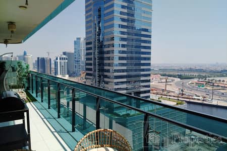 2 Bedroom Apartment for Sale in Business Bay, Dubai - Canal Views | High Floor | Beautiful Balcony