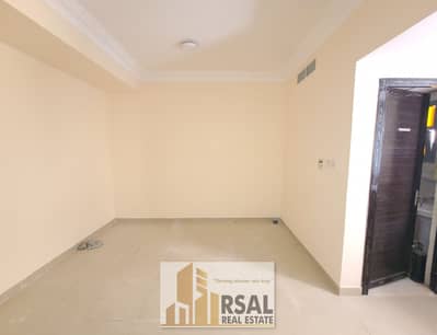 Studio for Rent in Muwailih Commercial, Sharjah - 20240331_114800. jpg