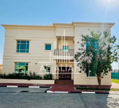 6 Bedroom Villa for Rent in Khalifa City, Abu Dhabi - WhatsApp Image 2024-04-20 at 15.13. 06_5438437f. jpg