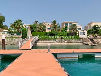 4 Bedroom Villa for Sale in Marina Village, Abu Dhabi - Luxurious Villa | Private Pool | Amazing Sea View