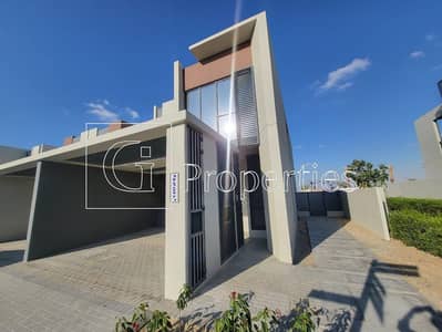 4 Bedroom Villa for Sale in Dubailand, Dubai - 6e23cd72-e2a1-11ee-aa30-06c75bc57e13. jpg