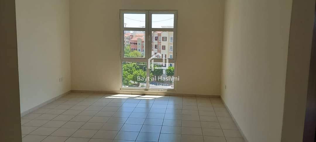 Spacious Studio for rent in Discovery gardens St#4