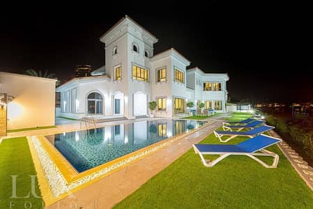 7 Bedroom Villa for Rent in Palm Jumeirah, Dubai - UP- Furnished | Modern | Atlantis views