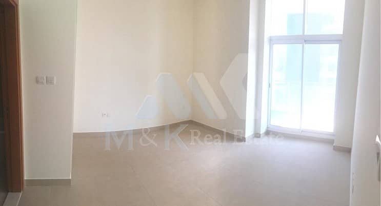Beautiful 1 BR | Stunning Lake/Downtown Views. Beautiful 1 BR | Stunning Lake/Downtown Views.