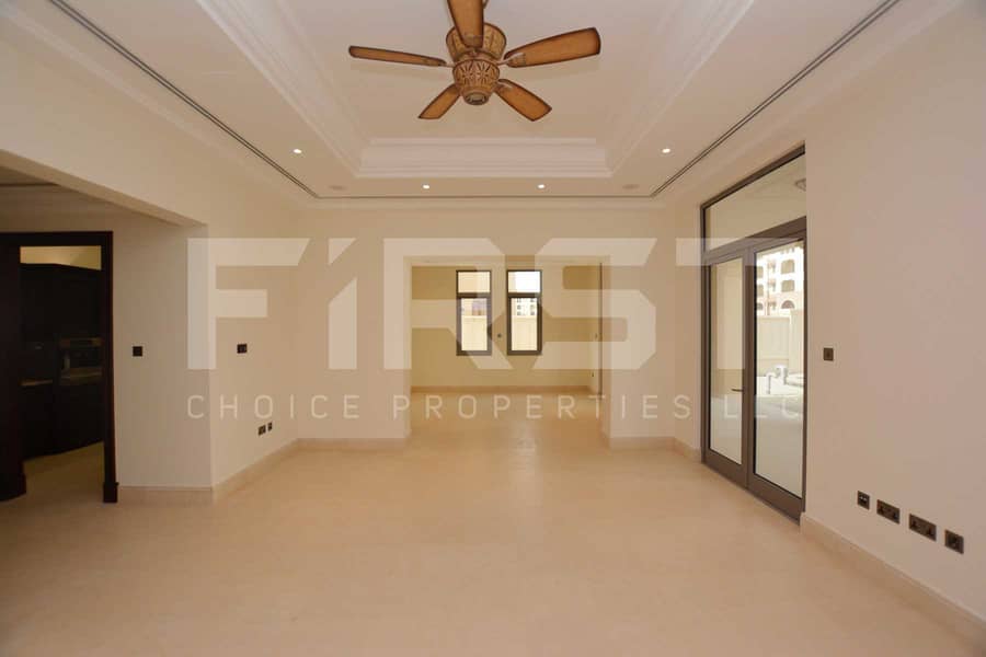 3 Internal Photo of Delux 5 Bedroom Villa in Saadiyat Beach Villas Saadiyat Island Abu Dhabi UAE (33). jpg