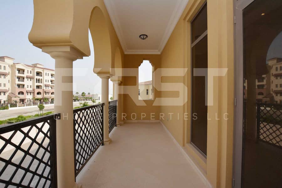 16 Internal Photo of Delux 5 Bedroom Villa in Saadiyat Beach Villas Saadiyat Island Abu Dhabi UAE (68). jpg