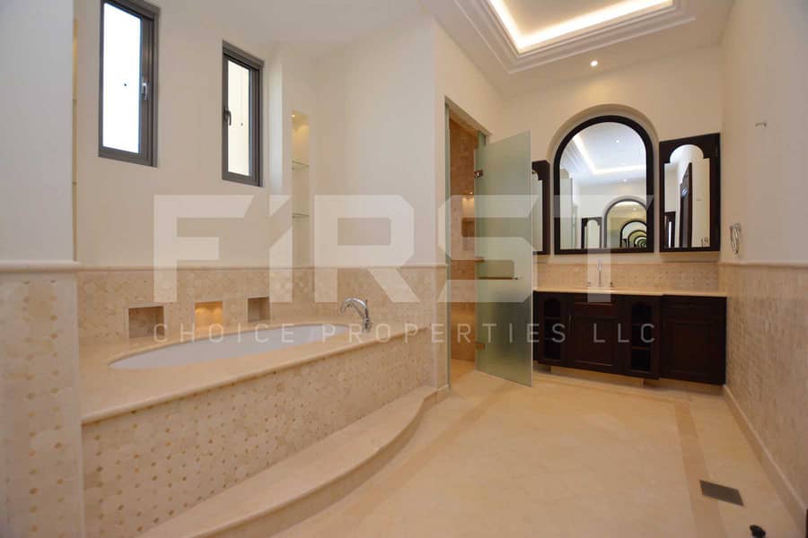 24 Internal Photo of Delux 5 Bedroom Villa in Saadiyat Beach Villas Saadiyat Island Abu Dhabi UAE (73). jpg