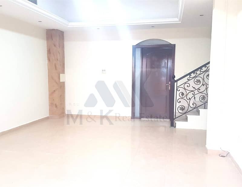 Pleasant 5 Bedroom Villa Plus MaidR in Jumeirah 1 Pleasant 5 Bedroom Villa Plus MaidR in Jumeirah 1
