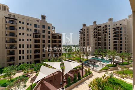 乌姆苏盖姆区， 迪拜 1 卧室单位待租 - 位于乌姆苏盖姆区，麦迪纳朱美拉生活馆公寓，阿萨伊尔小区，阿萨伊尔3号大楼 1 卧室的公寓 140000 AED - 8893005